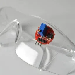 Eyeblink Sensor with goggles image 2