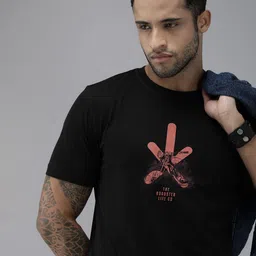 Roadster Men Black & Peach-Coloured Brand Logo Printed Pure Cotton T-shirt-picture-21