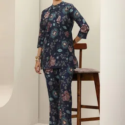 Libas Floral Printed Mandarin Collar Neck Tunic With Trousers Co-Ords-picture-29