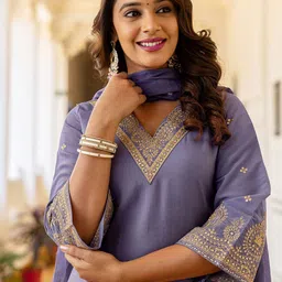 SANISA Women Ethnic Motifs Embroidered Regular Sequinned Kurta with Trousers & Dupatta-image-24