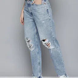 Levis Women 80S Mom Loose Tapered Fit High-Rise Highly Distressed Pure Cotton Jeans image 3