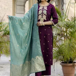 SANISA Women Ethnic Motifs Embroidered Regular Pure Silk Kurta with Palazzos & With Dupatta image 3