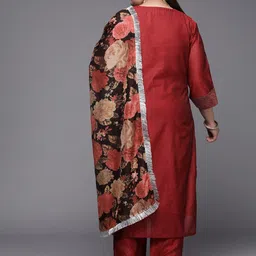 Sztori Plus Size Ethnic Motifs Yoke Design Chanderi Silk Kurta With Trousers & Dupatta image 3