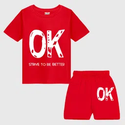 KUCHIPOO Boys Pack Of 2 Typography Printed T-shirt With Shorts image 2