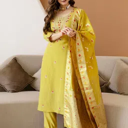 SANISA Women Ethnic Motifs Embroidered Regular Sequinned Kurta with Trousers &Dupatta image 4