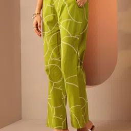 Libas Floral Printed Square Neck Straight Kurta With Trousers & Dupatta image 3