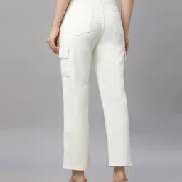 fashion world Women High-Rise Tapered Mom Fit Cargo Jeans image 3