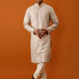 Streaks & Crosses Ethnic Motifs Kurta with Churidar image 1