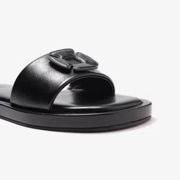 pair-ie tales Women Flats Sandal-picture-12