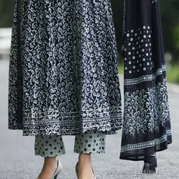 fox cover Women Viscose Rayon Kurta Pant Dupatta Set image 5