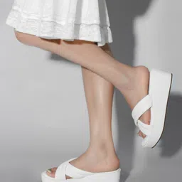 lavie Women Wedges Sandal image 2