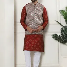 SOJANYA Mandarin Collar Ethnic Motifs Regular Straight Kurta with Churidar image 2