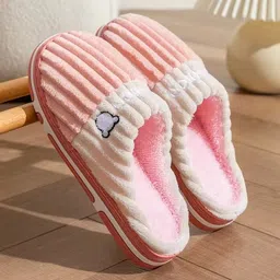 swagify Women Slippers image 2