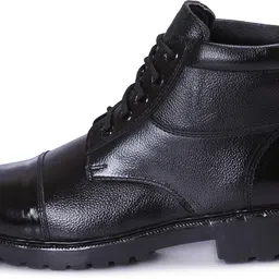 unister Boots For Men image 4