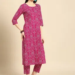 radha fashion Women Viscose Rayon Kurta Pant Set image 3