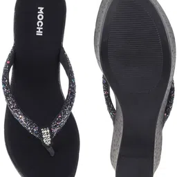mochi Women Wedges Sandal image 3