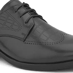 house of pataudi Men Black Solid Formal Leathertte Formal Office Wear Derby Lace Up Shoes Derby For Men image 3