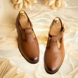 GRIFFIN Men Embellished Shoe-Style Sandals-picture-23