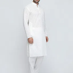 ROYAL KURTA Ethnic Motifs Embroidered Pure Cotton Kurta With Pyjamas image 4