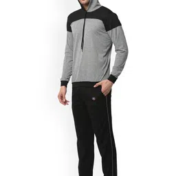 mack jonney VIMAL JONNEY Men Hooded T-shirt with Pyjama Night Suits image 5