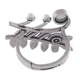 Voylla Silver-Plated Beaded Adjustable Finger Ring image 4