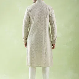 Arihant Rai Sinha Men Floral Embroidered Regular Kurta with Churidar image 4