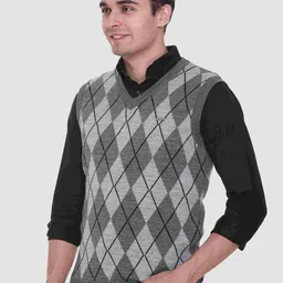GODFREY Men Geometric Wool Sweater Vest image 4