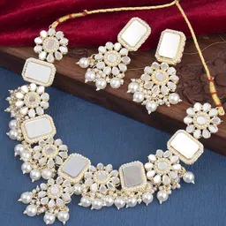 Sukkhi Gold-Plated Stone Studded & Beaded Jewellery Set image 1