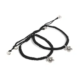 EL REGALO Set Of 2 Flower Charm Thread Anklet-image-26