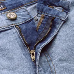 the indian garage co. Solid Men Light Blue Denim Shorts image 4