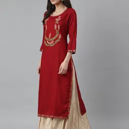 DECKEDUP Women Maroon Embroidered Layered Kurti with Sharara image 5