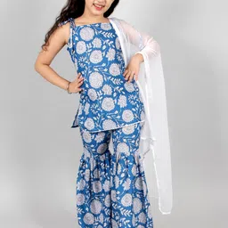 INCLUD Girls Floral Printed Pure Cotton A-Line Kurti With Sharara & Dupatta-picture-57