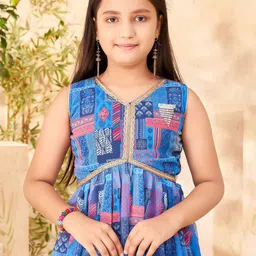 Aarika Girls Floral Printed Regular Gotta Patti Kurta with Sharara & With Dupatta image 4