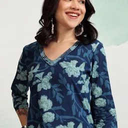 vishudh Women Printed Cotton Blend Straight Kurta-picture-12