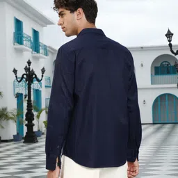 campus sutra Men Regular Fit Geometric Print Spread Collar Casual Shirt image 3