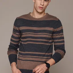 Men Colorblock Round Neck Black Sweater-image-35