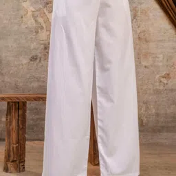 koora Women Relaxed White Cotton Blend Trousers image 5