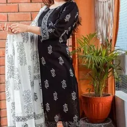 meetara creation DEEPIKA Printed Kurta, Palazzo & Dupatta Set image 3