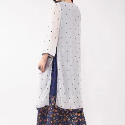 pannkh PannkhPrinted Top & Skirt And with Embroidered Shrug Co-Ord Set image 5