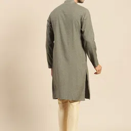 Amodh by Kisah Men Olive Green Jacquard Kurta image 3