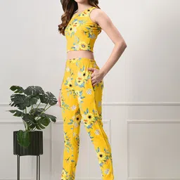 FLYING FEST Printed Round Neck Top With Trousers Co-Ord Set image 3