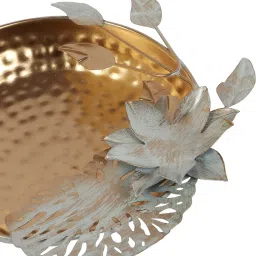 amaya decors White & Gold Urli image 4