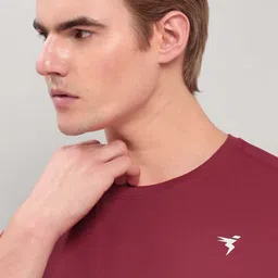 technosport Men Solid Round Neck Polyester Red T-Shirt image 4