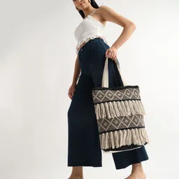 ark fashion Women Multicolor Tote image 5