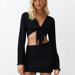 Trendyol Self Design V-Neck Top With Skirt-picture-24