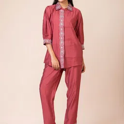 SARSO Floral Embroidered Spread Collar Puff Sleeves Shirt With Trousers-image-12