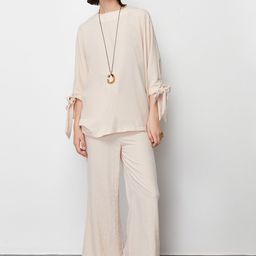 Trendyol Round Neck Top With Trousers Co-Ords-picture-1