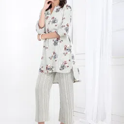 Bani Women Floral Printed Mandarin Collar Tunic With Trouser-image-26
