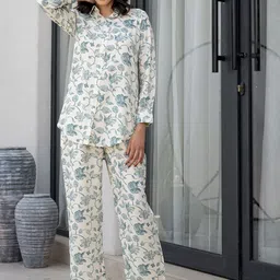 Divena Floral Printed Spread Collar Shirt With Trousers-image-90