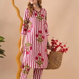 kjfab Women Pure Linen Kurta Pant Set image 3